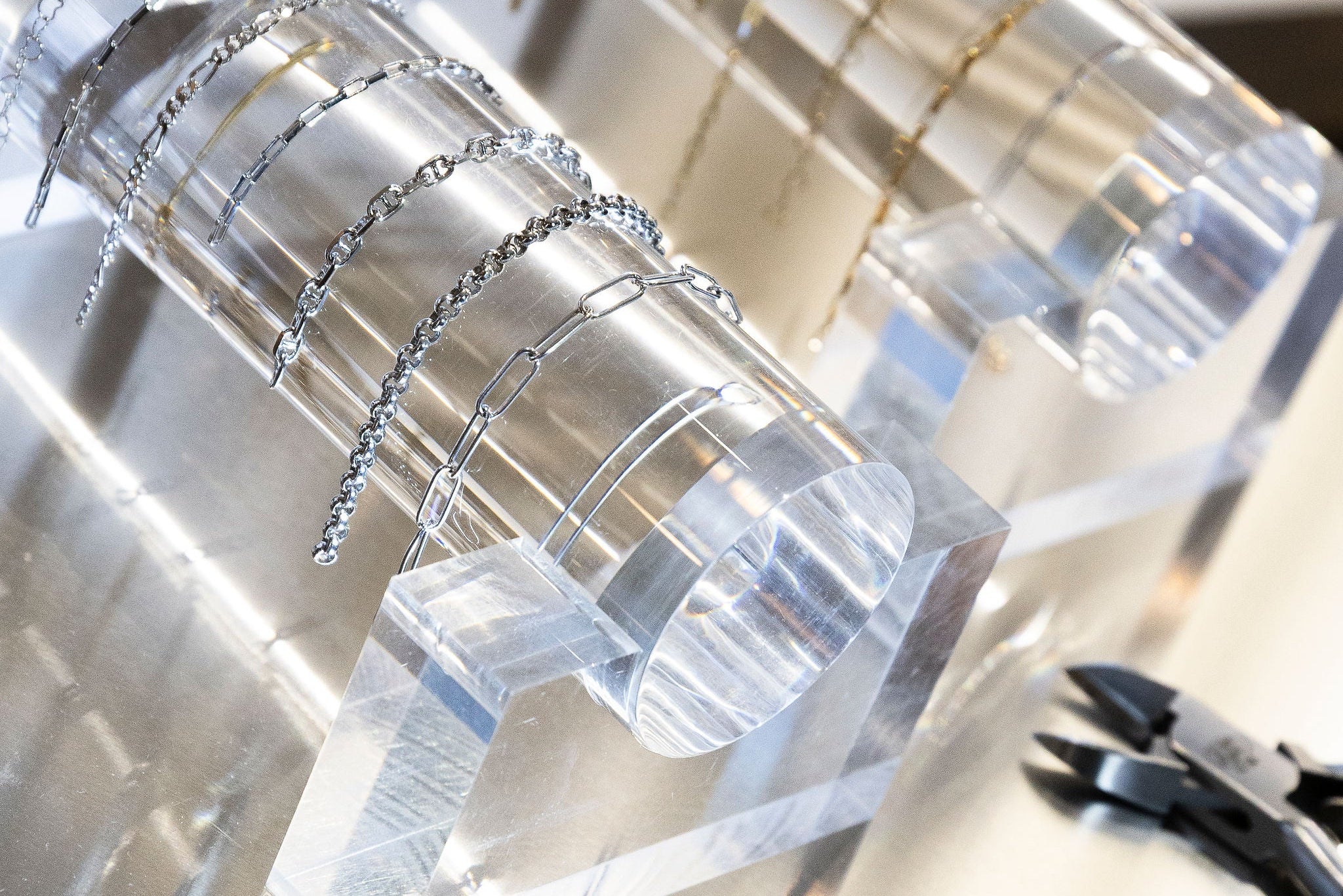 Sener Besim Permanent Jewellery Mecca 