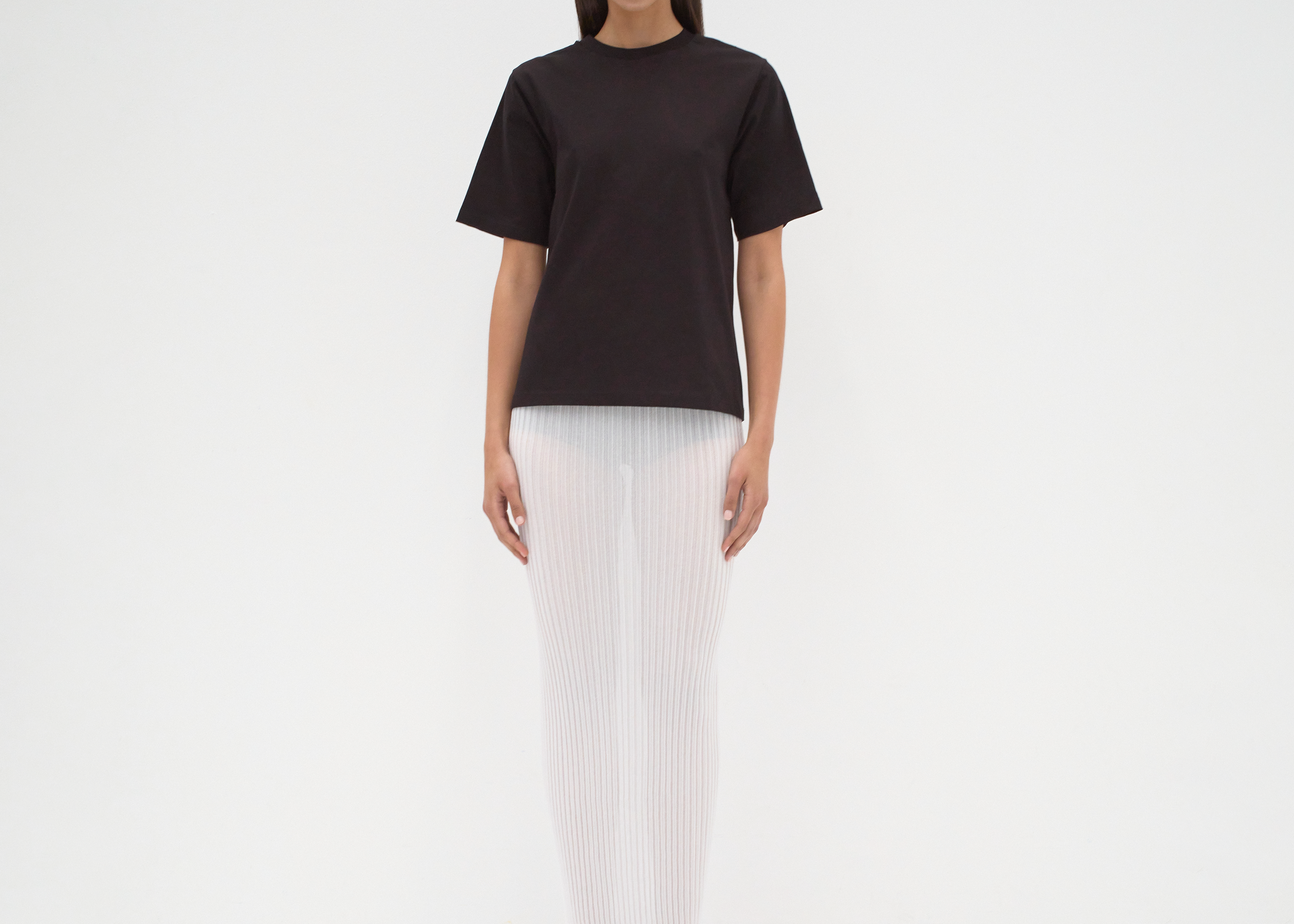 The Twist Back Tee in Black - Side View