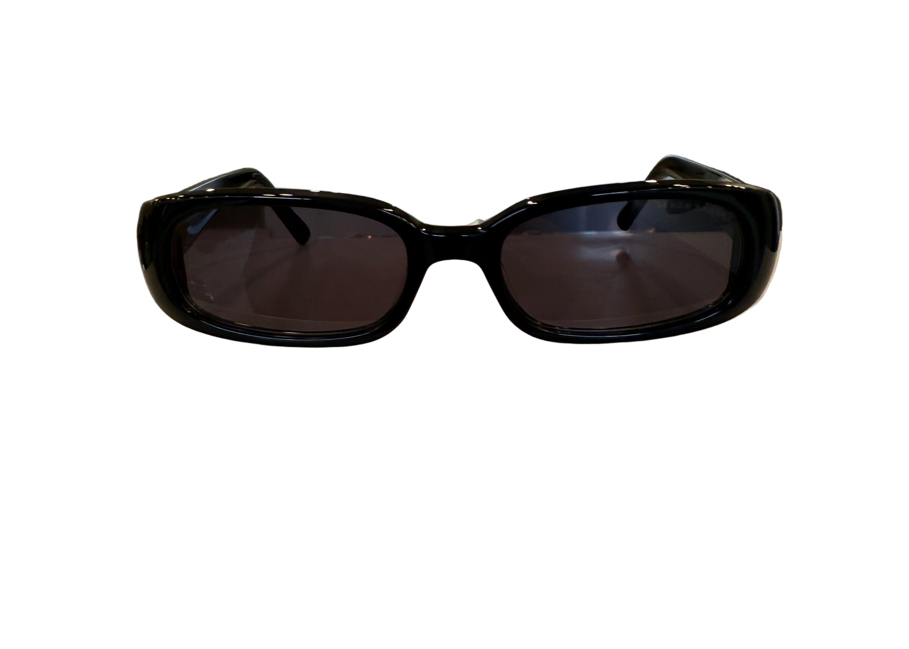Şener Besim Acetate 1 sunglasses in black, Italian acetate frame, front view