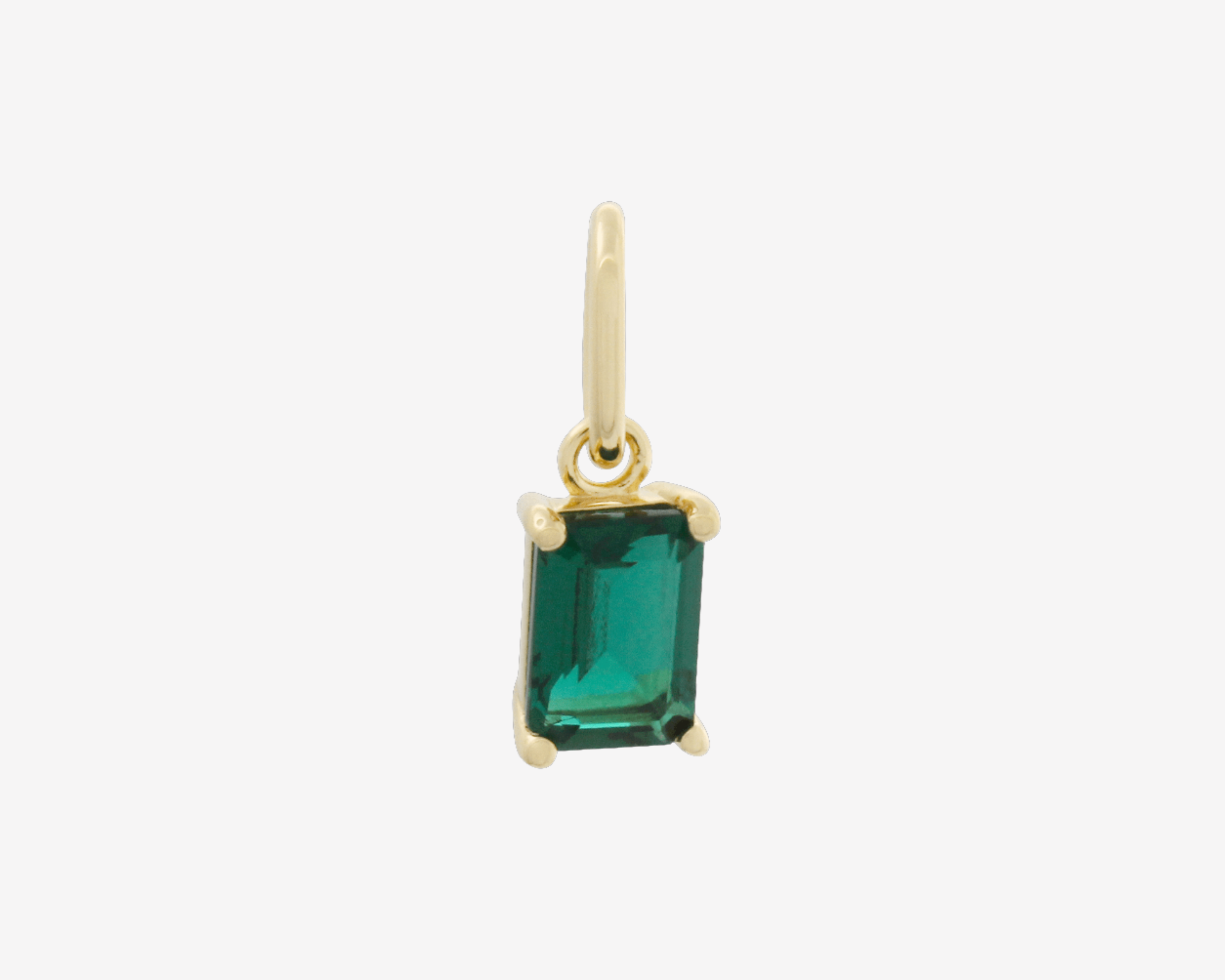 Şener Besim Emerald Birthstone Charm in 14ct gold plating — Buildable Collection