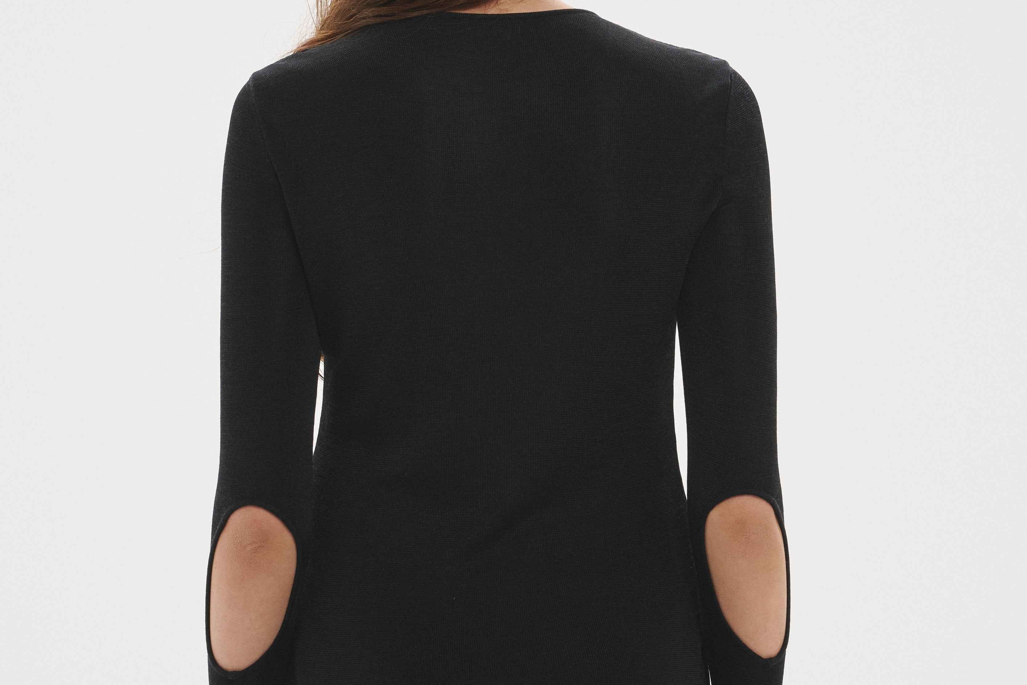 Elbow Cut Out Top
