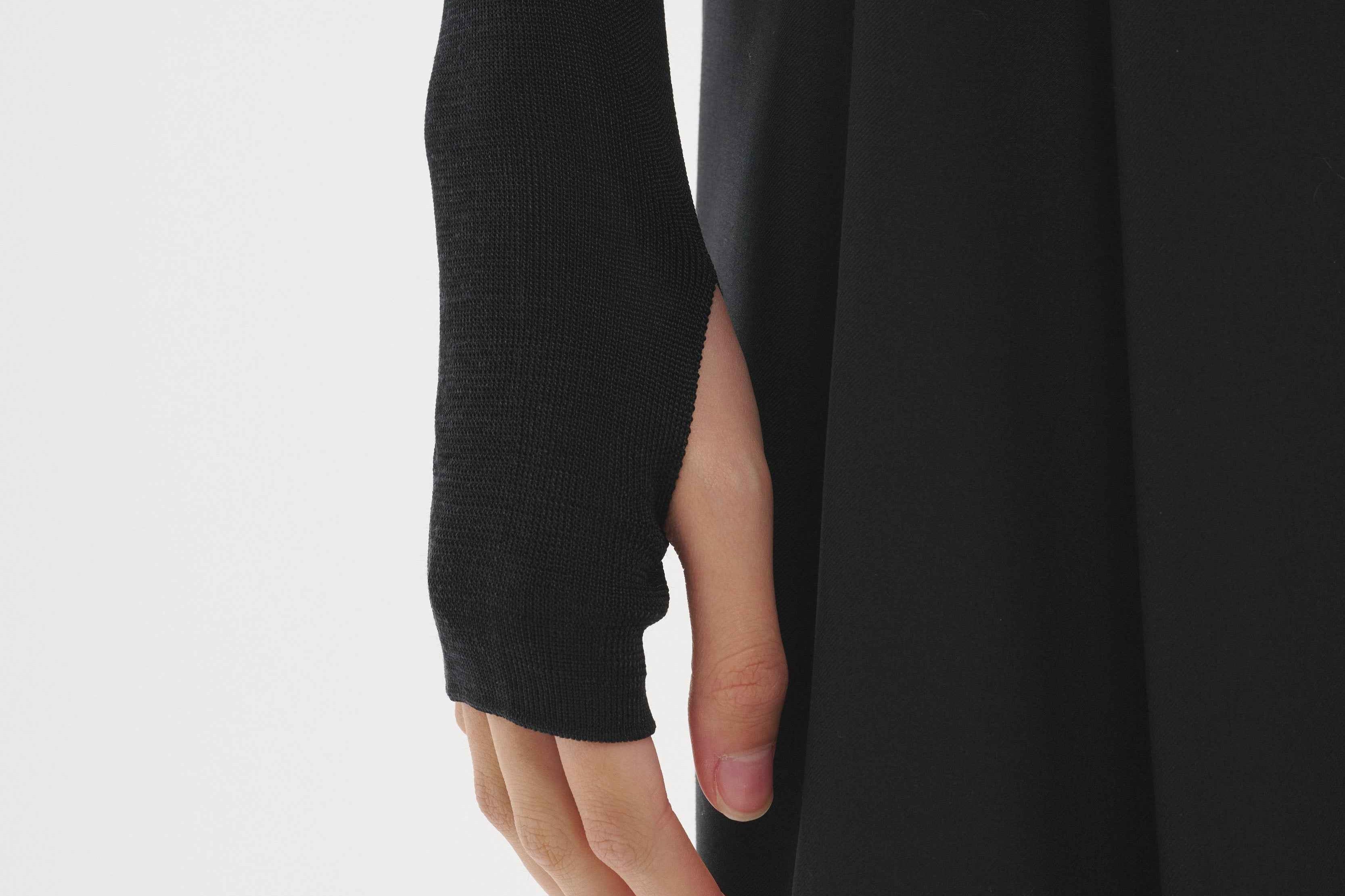Elbow Cut Out Top