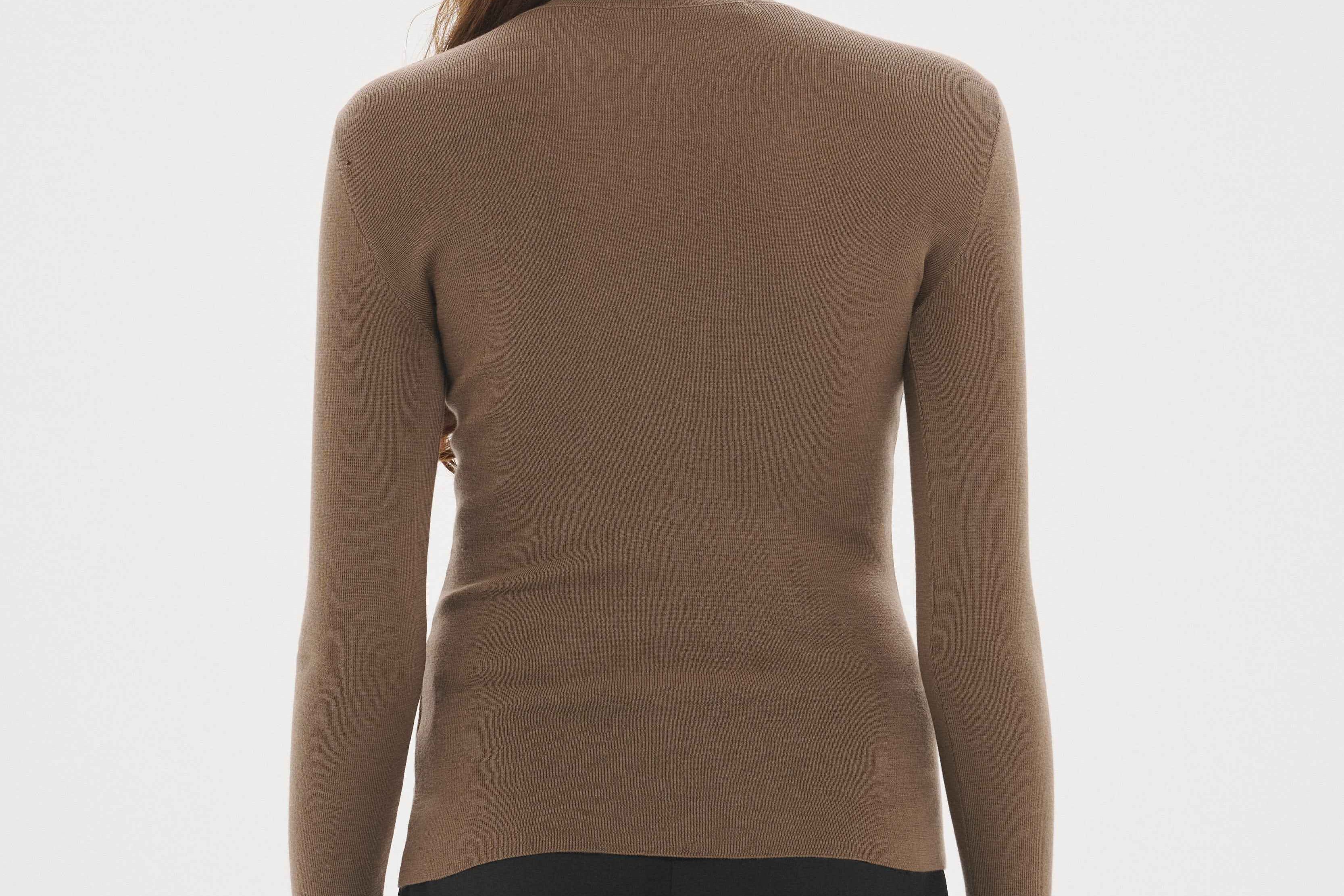 Merino Thumbhole Crewneck Putty
