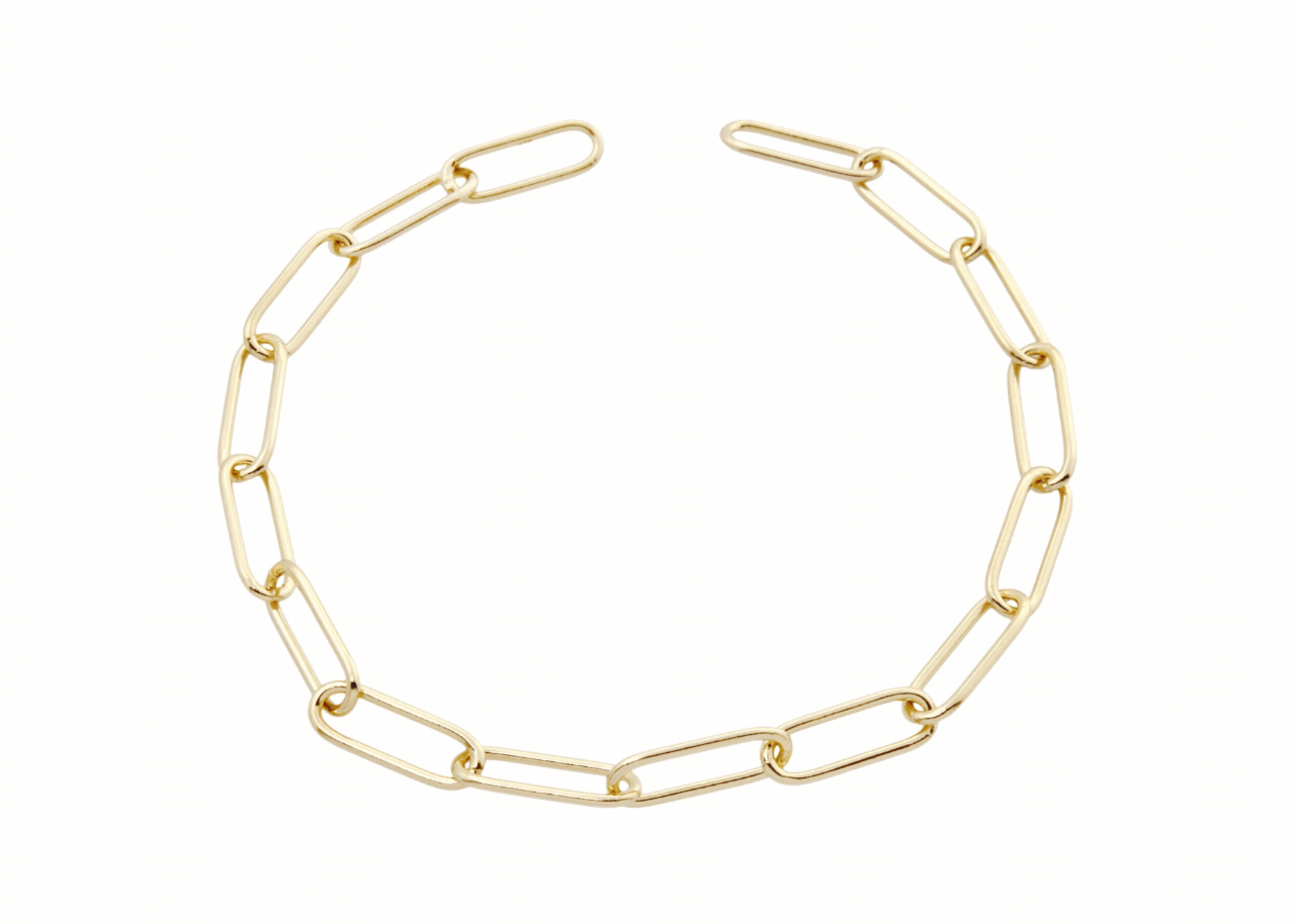 Şener Besim Paperclip Bracelet detail gif Buildable Collection Charm Building