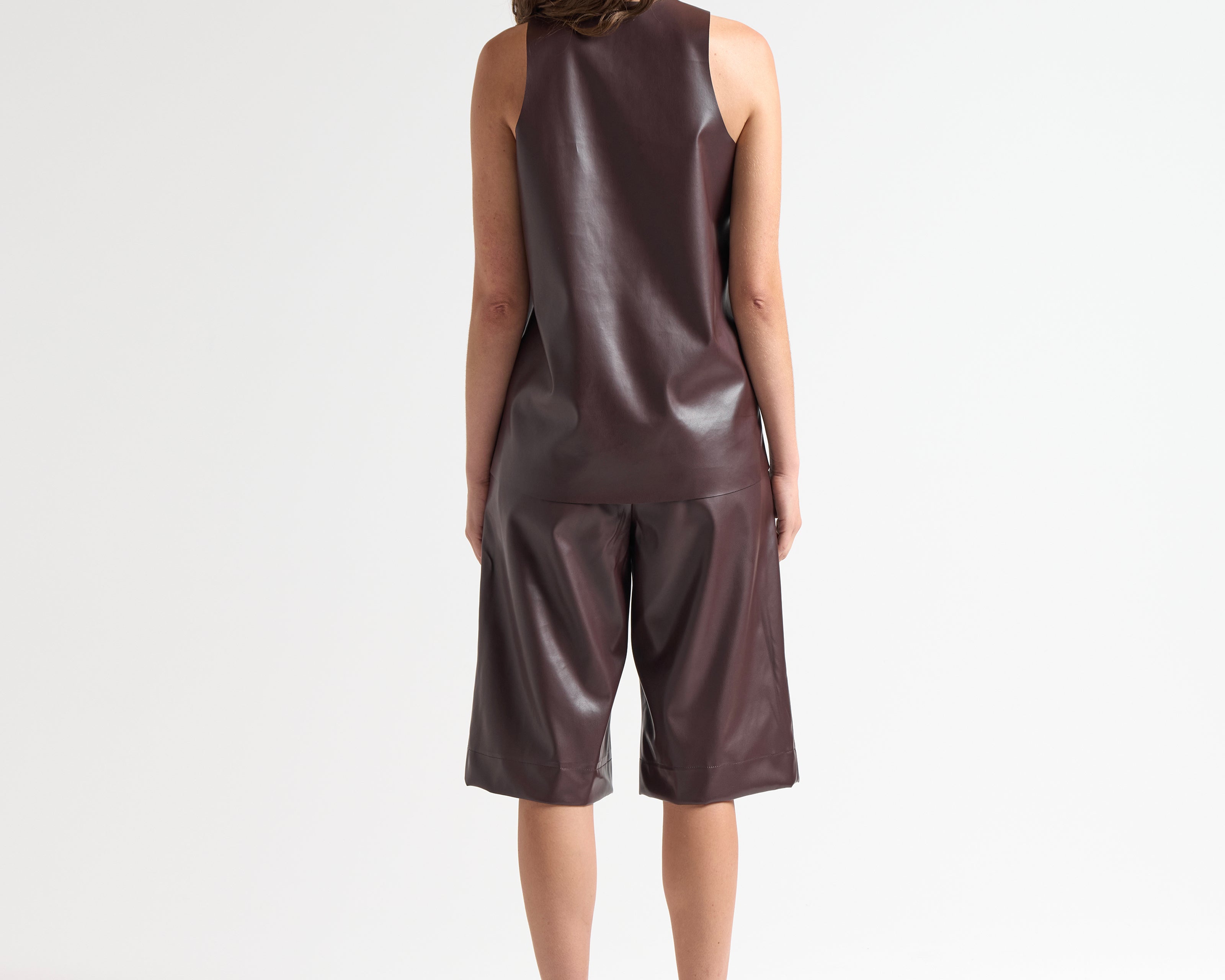 Curve Vegan Leather Tank in Merlot - Back View