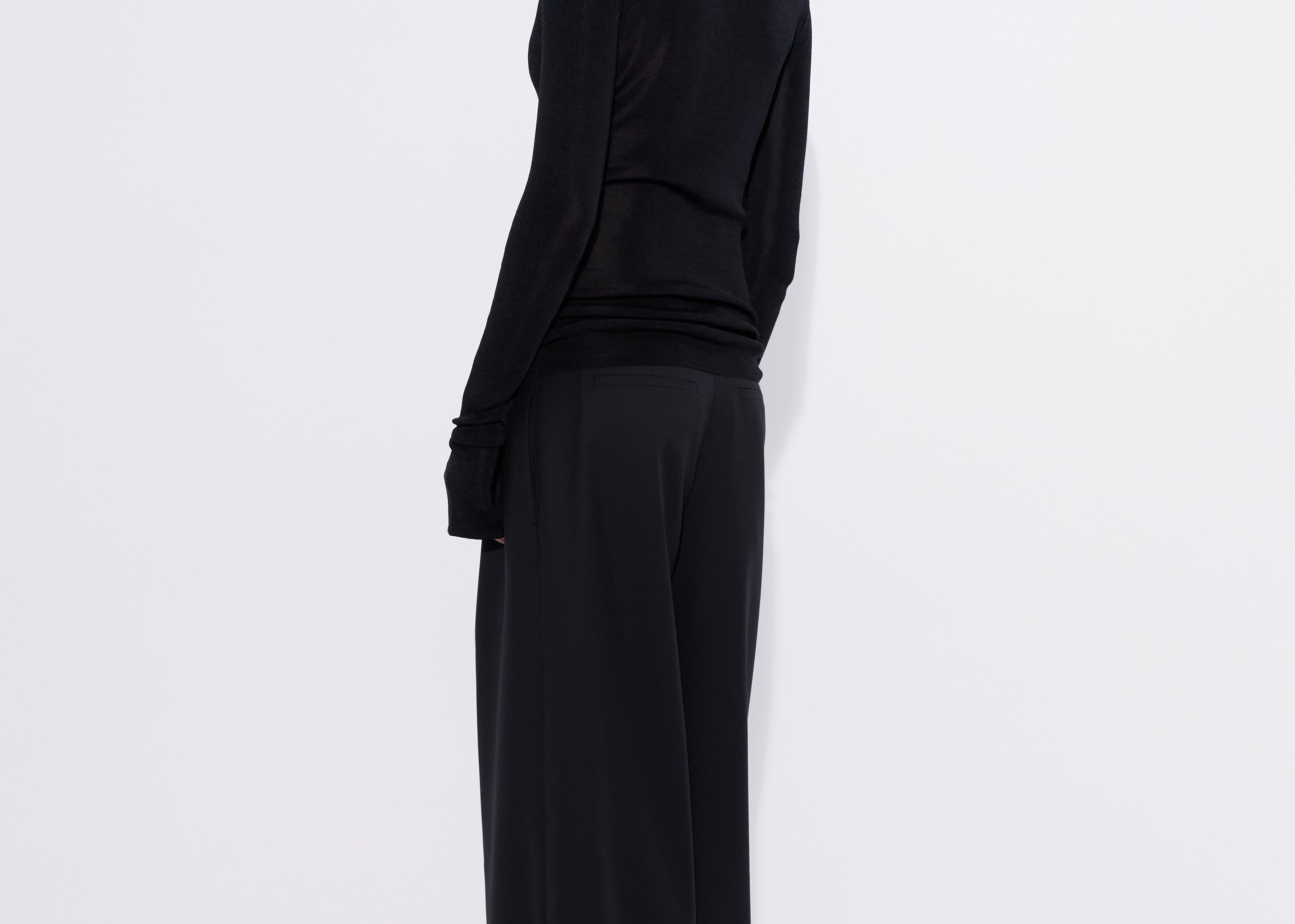 Black wide leg pant back view — Şener Besim