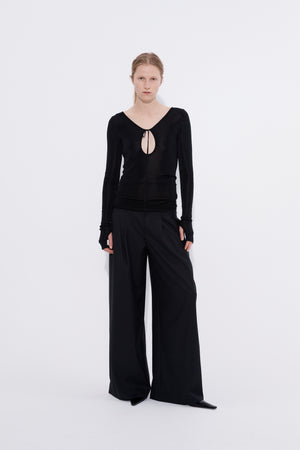 Black wide leg pant pleat detail — Şener Besim