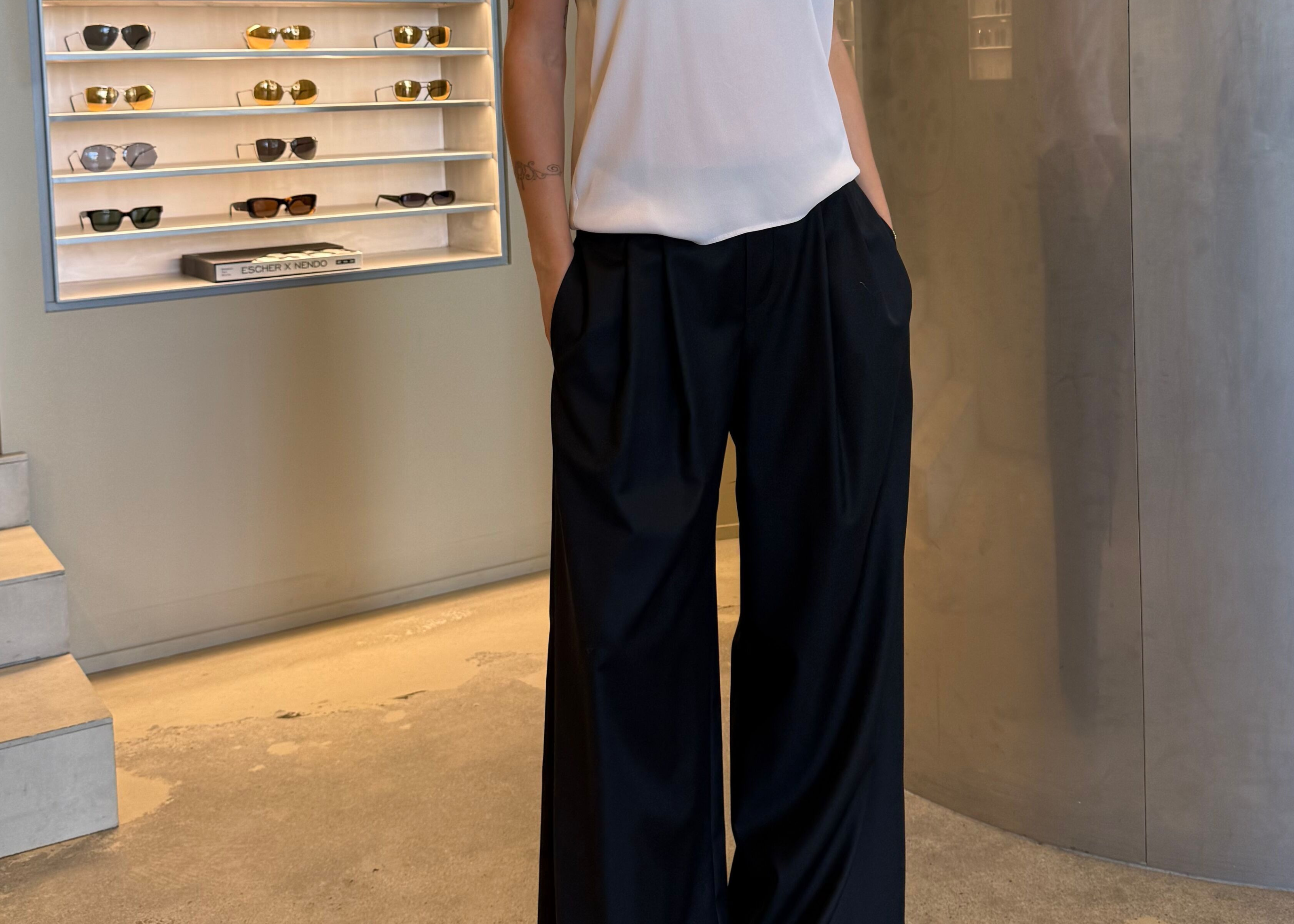 Wide leg pant in black — Şener Besim