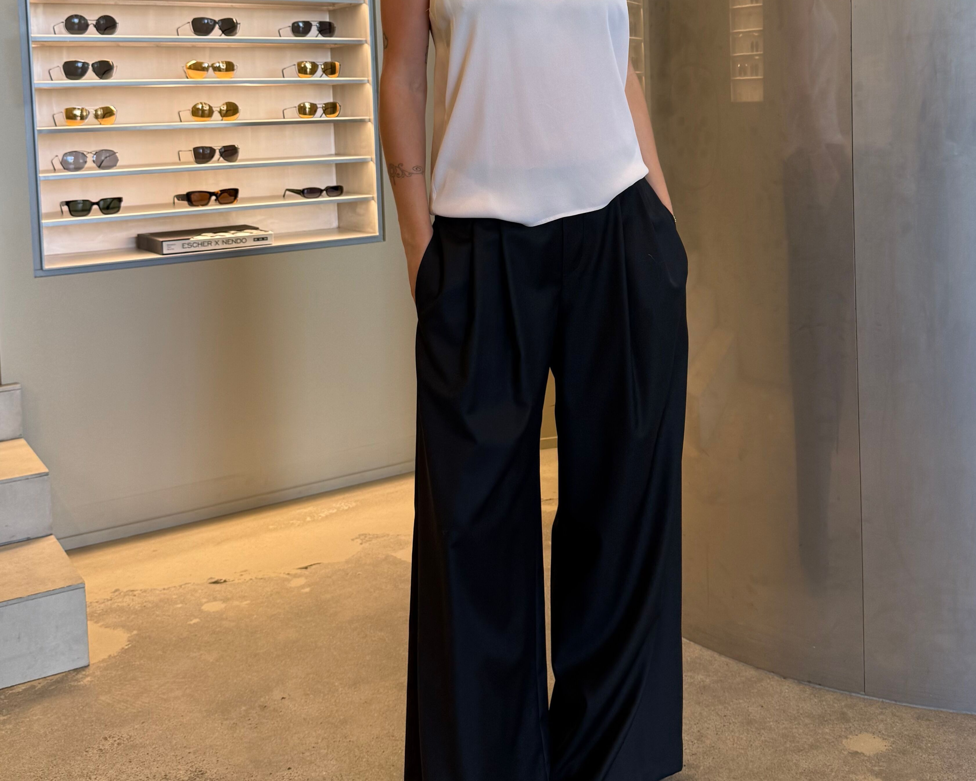 Wide leg pant in black — Şener Besim