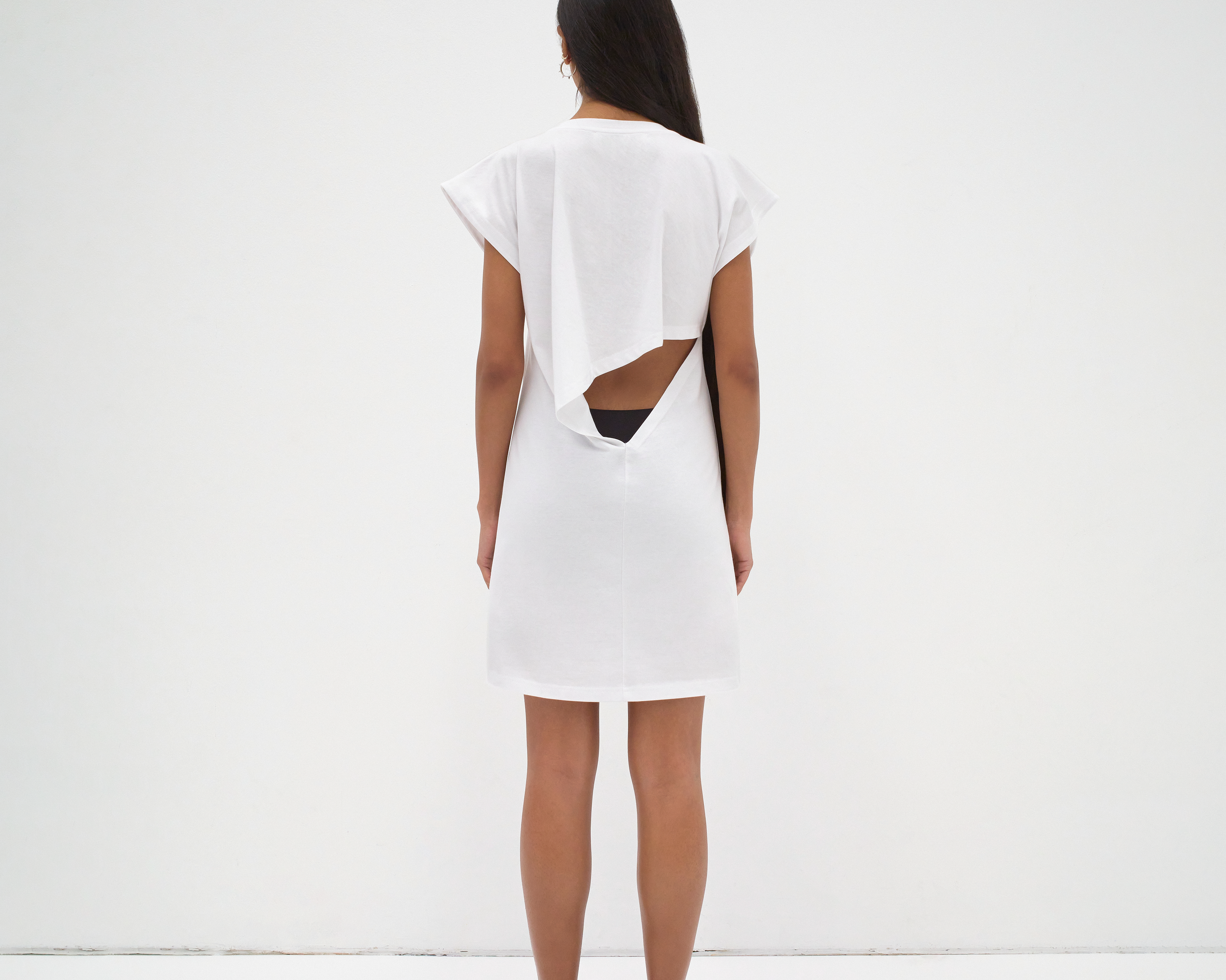 sener besim white mini dress relaxed fit with cut out detail at back