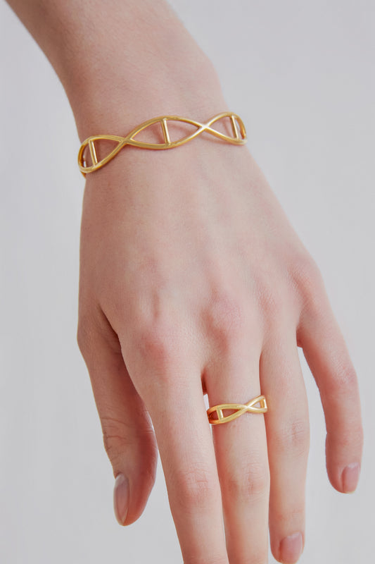 Helix Ring - Gold