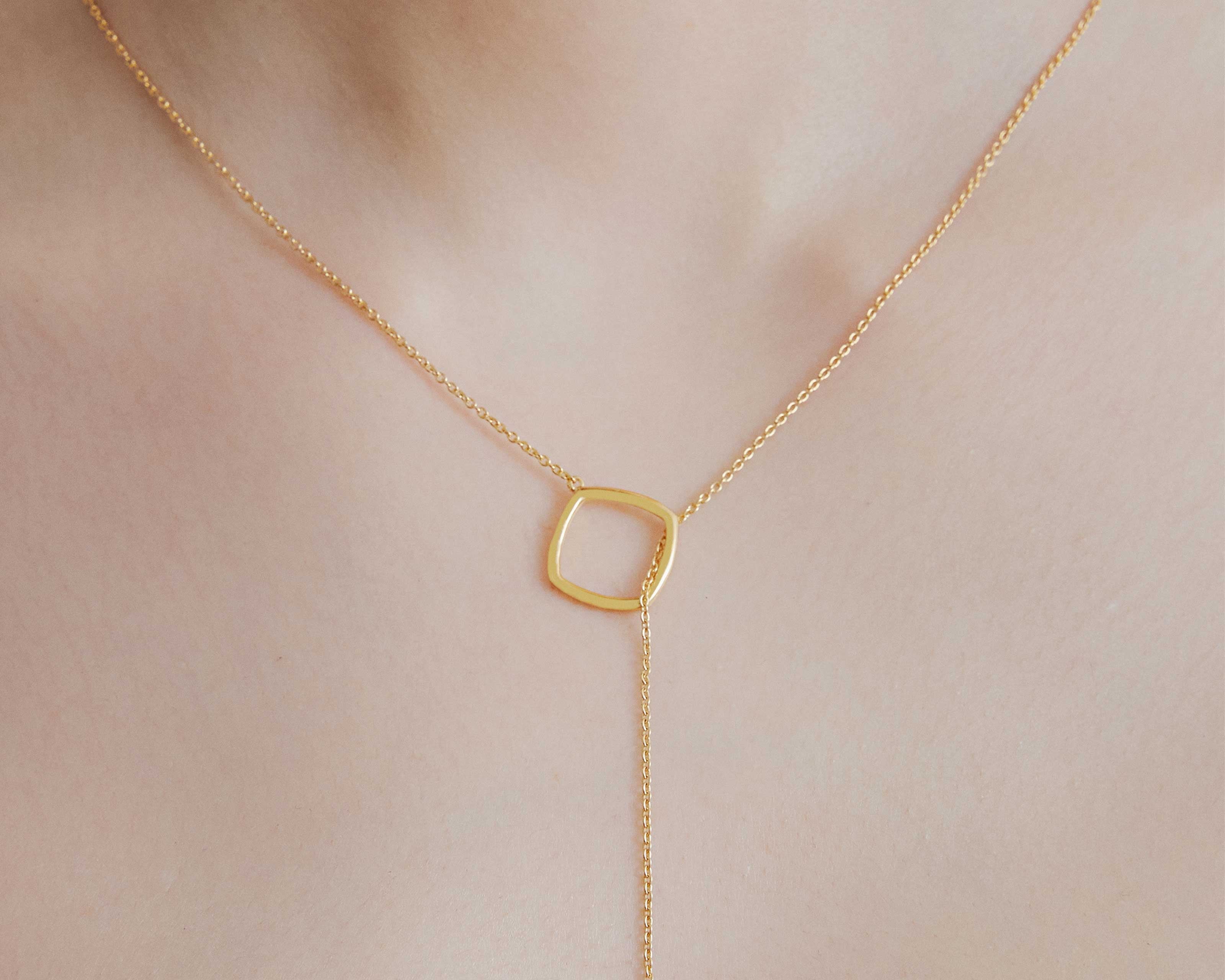      sener-besim-accent-y-necklace-gold