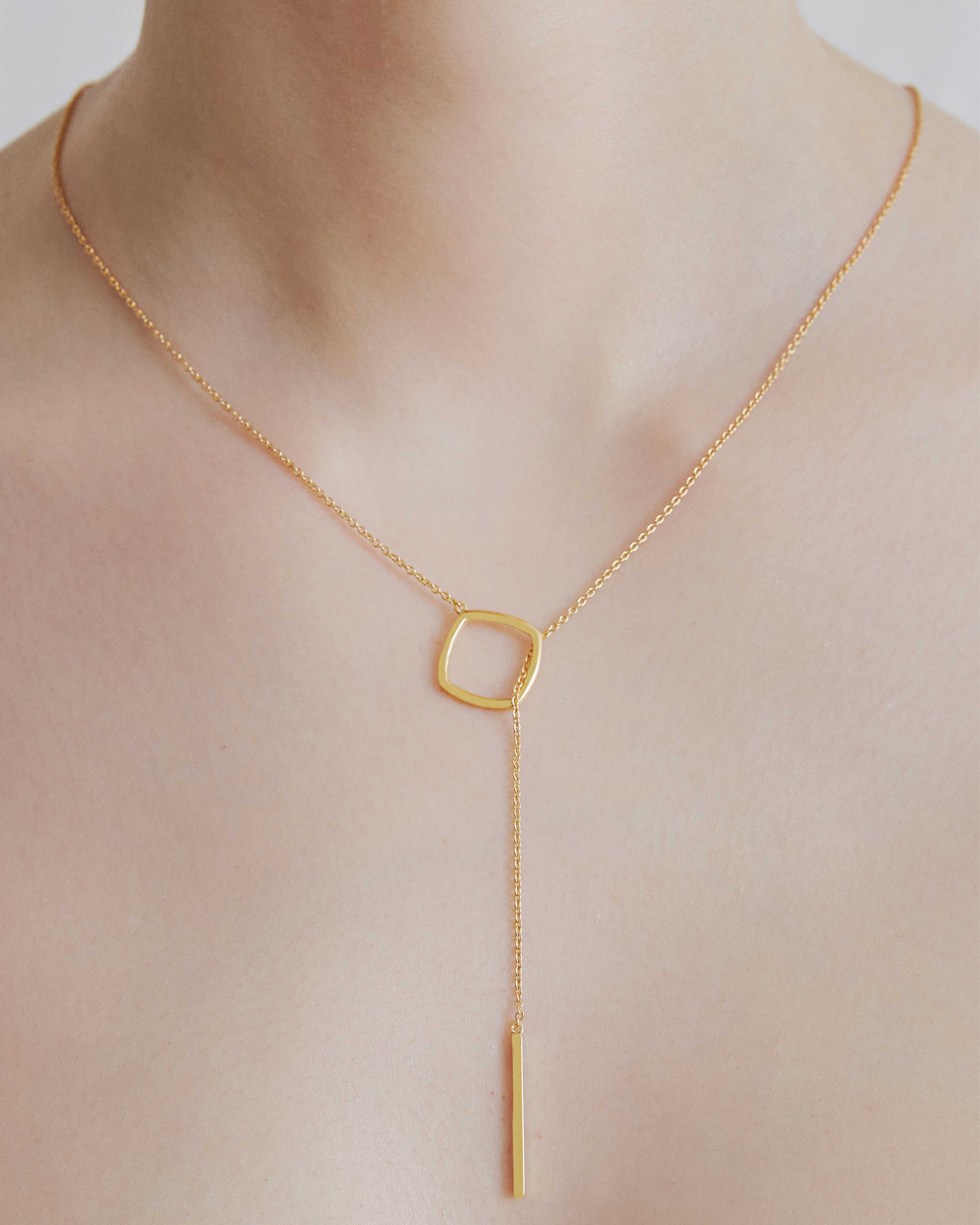      sener-besim-accent-y-necklace-gold
