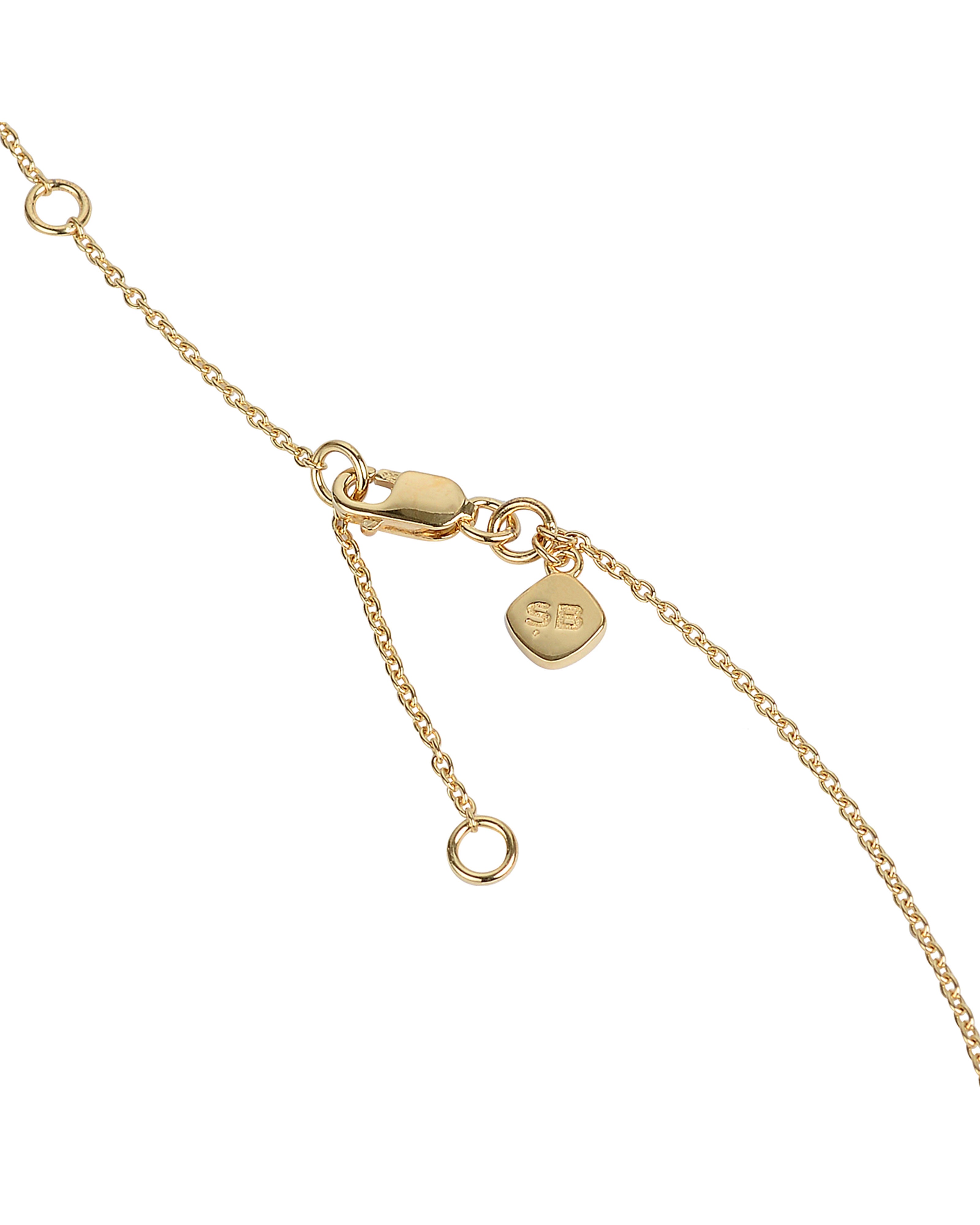 sener-besim-gold-necklaces