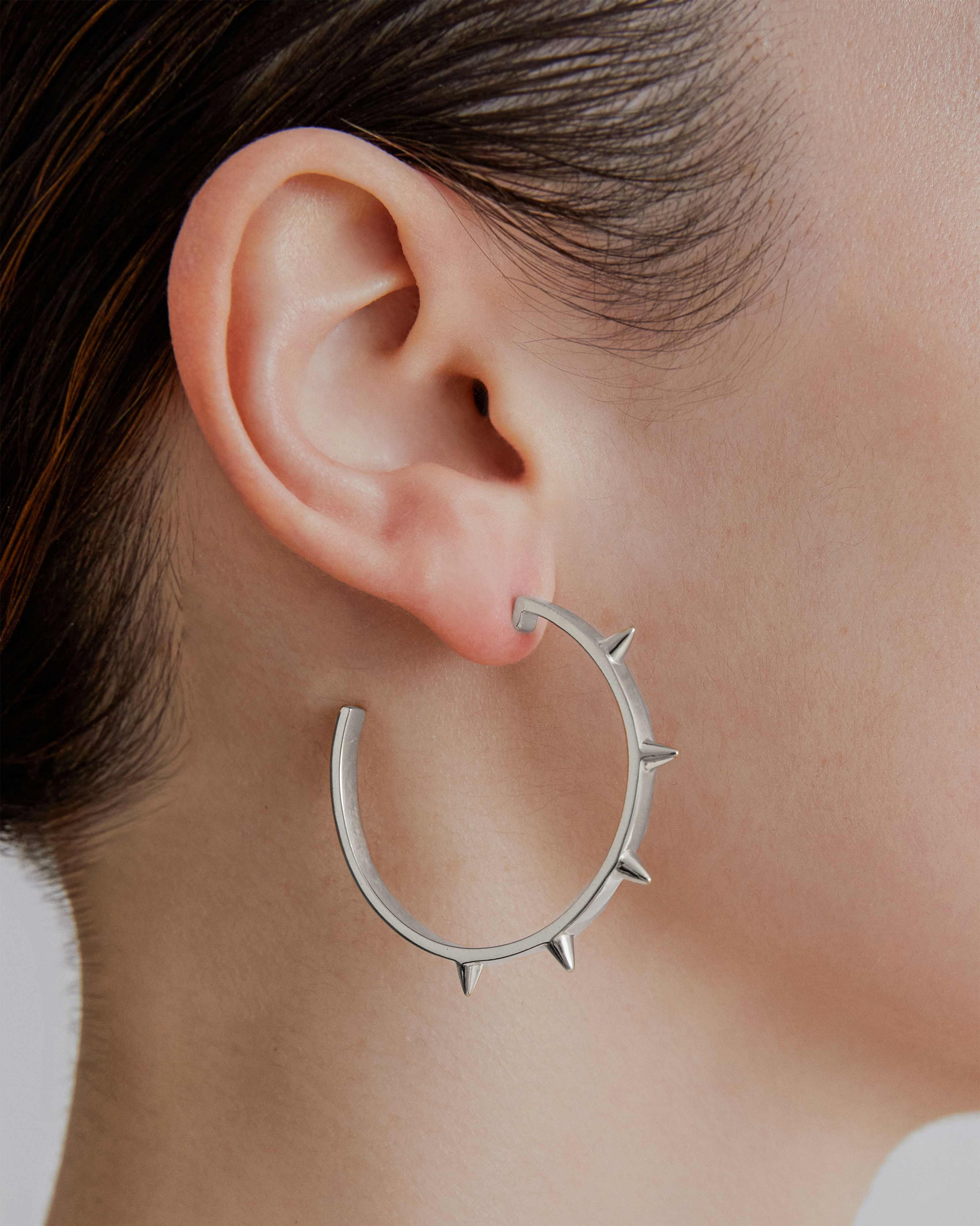 sener-besim-large-multi-point-hoop-silver-earrings