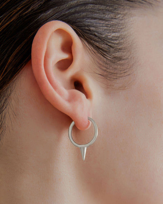    sener-besim-large-single-point-huggie-silver-earrings