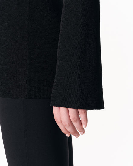     sener-besim-the-crew-neck-black-knitwear