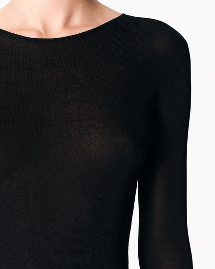     sener-besim-the-crew-neck-black-knitwear